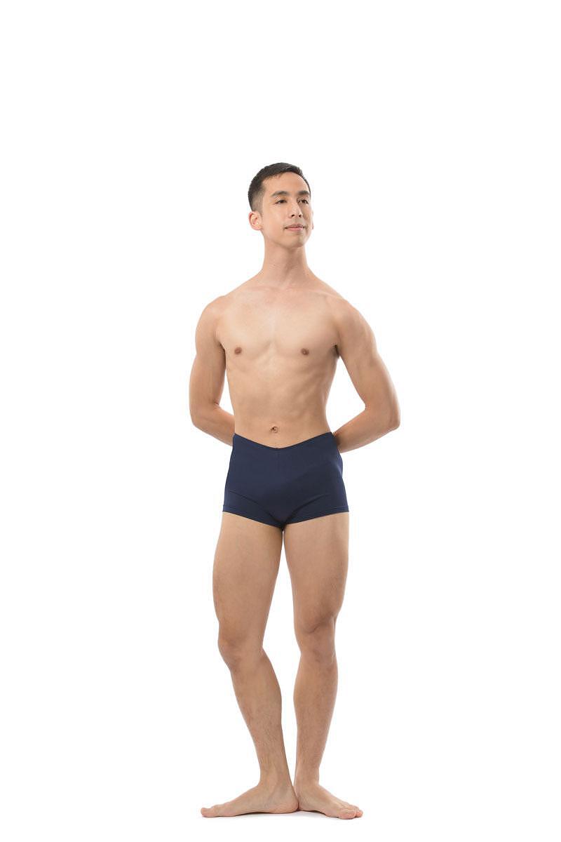 Shorts, Elia